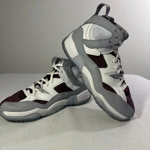 Nike Air Jordan Jumpman 2 Trey  Boys Shoes Size 7 Grey Burgundy White Basketball